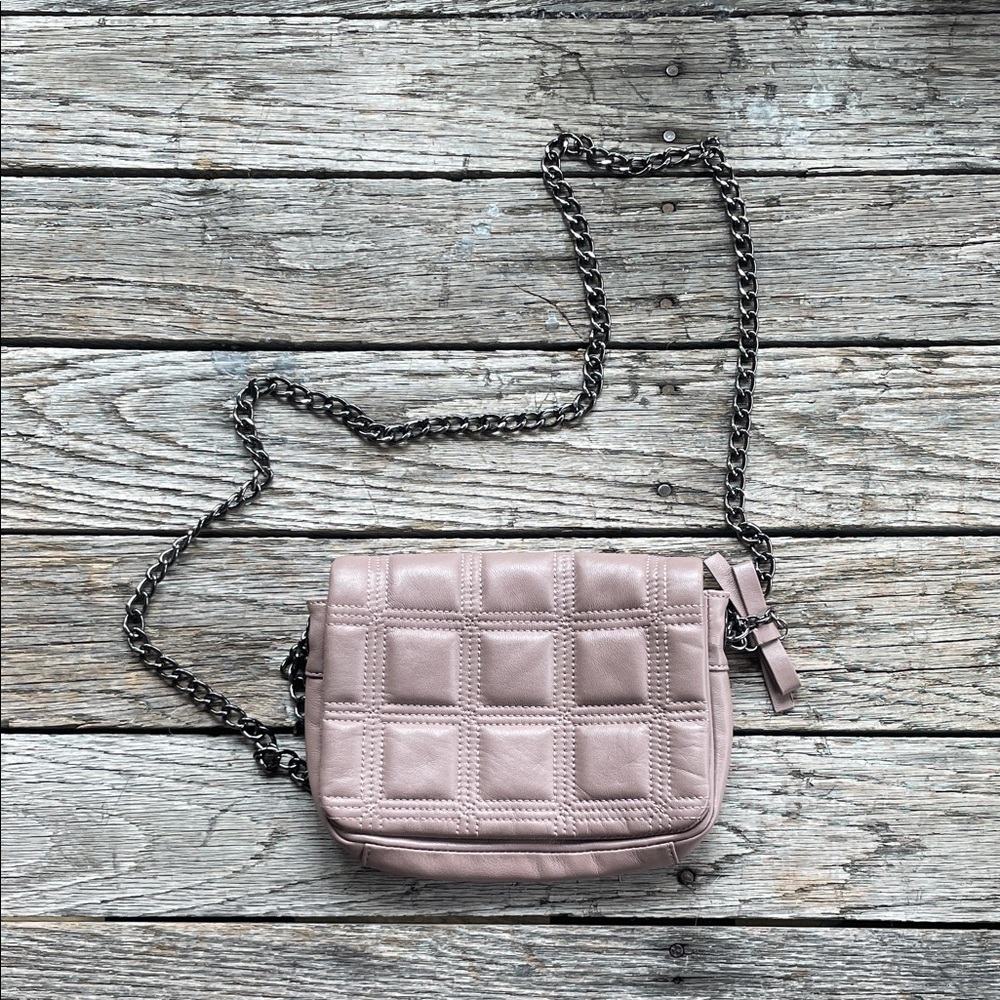 Badgley Mischka Quilted Blush Pink Crossbody with Chain Strap
